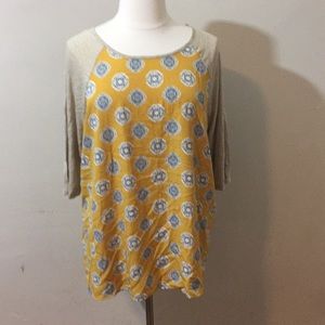 NWT! Kaileigh Raglan Top, 3x